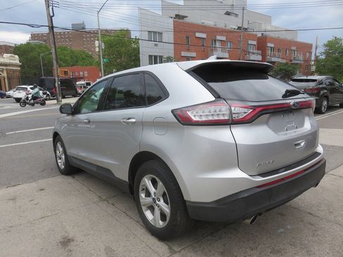 Used 2017 Ford Edge SE w/ Cargo Accessory Package AWD/4WD image 5