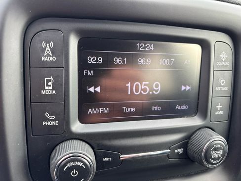 Used 2018 Jeep Compass Sport w/ Cold Weather Group image 20