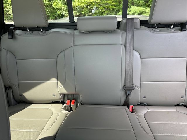 Used 2019 GMC Sierra 1500 SLT w/ SLT Premium Package AWD/4WD image 35