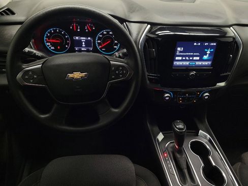 Used 2018 Chevrolet Traverse LS FWD image 22