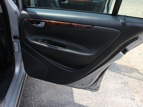 Used 2006 Volvo S60 2.5T FWD image 33