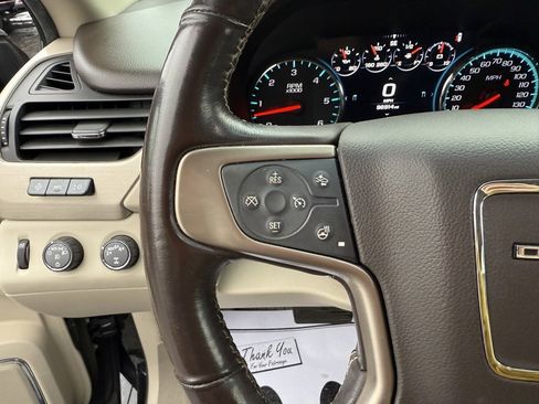 Used 2019 GMC Yukon XL Denali w/ Denali Ultimate Package image 18