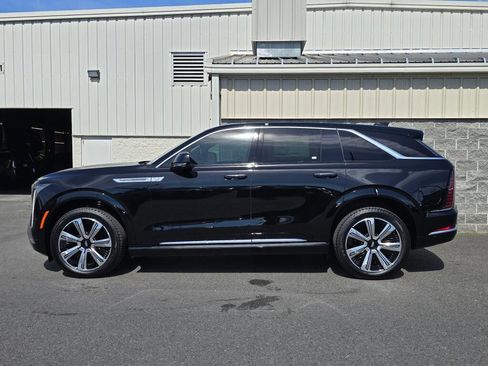 New 2025 Cadillac Escalade IQ Luxury 1 AWD/4WD image 3