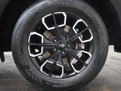 Used 2024 Hyundai Santa Cruz SEL image 9