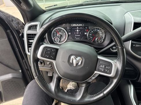 Used 2022 RAM 2500 Big Horn w/ Level C Equiment Group AWD/4WD image 14