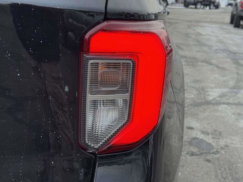 Certified 2022 Ford Explorer ST-Line w/ Class IV Trailer Tow Package image 8