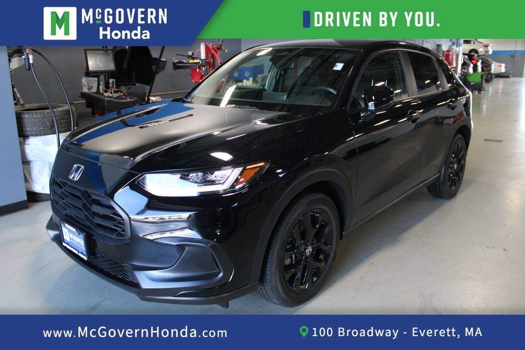 Used 2024 Honda HR-V Sport image 1