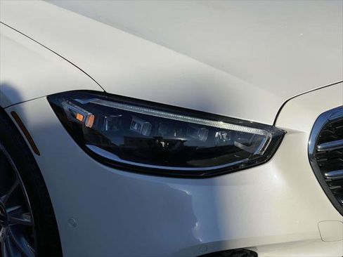 Used 2023 Mercedes-Benz S 500 4MATIC image 10