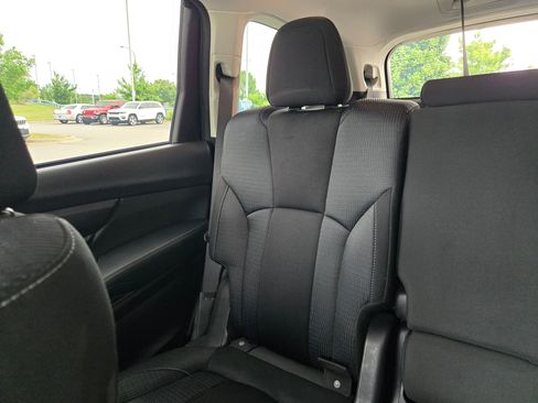 Used 2023 Subaru Ascent Premium AWD/4WD image 12