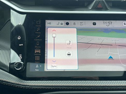 New 2026 Jeep Cherokee Overland image 12