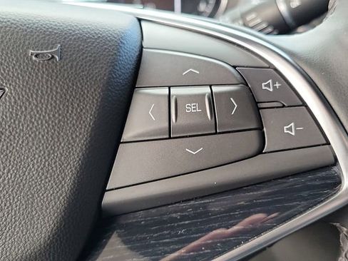 Certified 2025 Cadillac XT5 Premium Luxury image 10