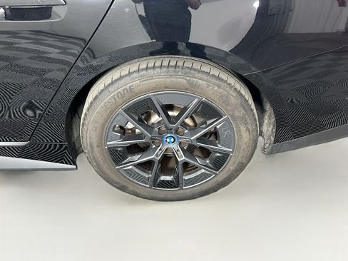 Used 2023 BMW i4 eDrive35 w/ Premium Package RWD image 11
