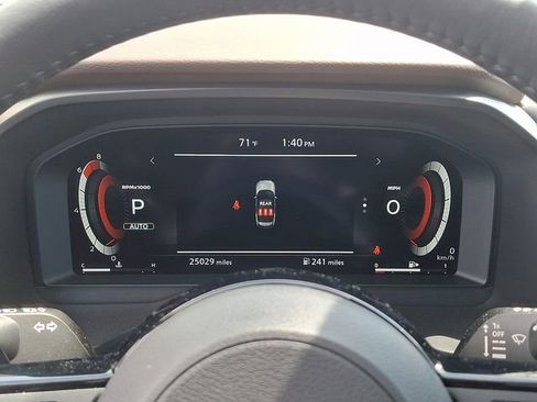 Used 2023 Nissan Rogue Platinum w/ Platinum Premium Package AWD/4WD image 23
