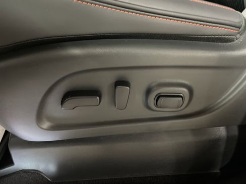 Used 2024 Nissan Titan PRO-4X w/ Pro-4x Utility Package image 13