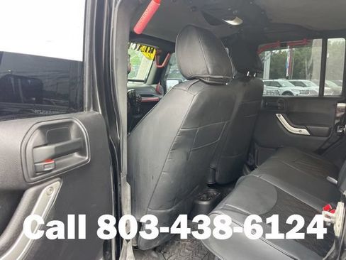 Used 2016 Jeep Wrangler Unlimited Rubicon AWD/4WD image 10