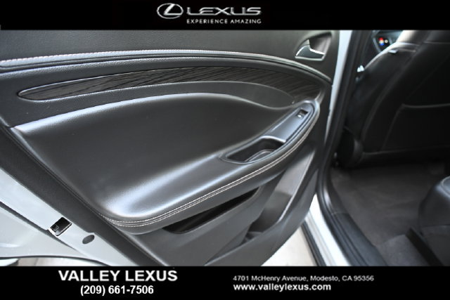 Used 2018 Buick Envision Essence AWD/4WD image 17