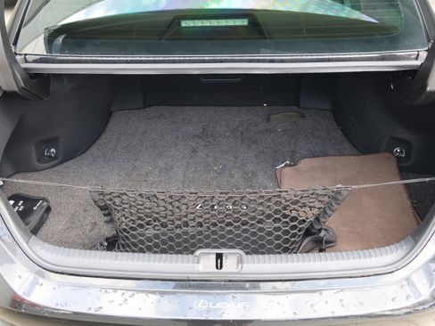 Used 2019 Lexus ES 350 Ultra Luxury w/ Accessory Package 2 image 36