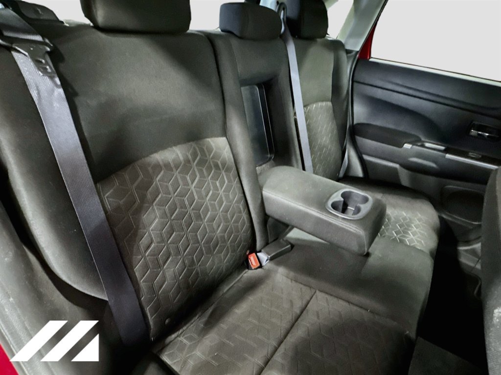 Used 2021 Mitsubishi Outlander Sport SE AWD/4WD image 26