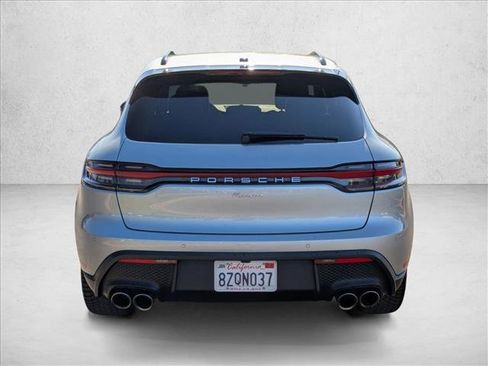 Used 2022 Porsche Macan image 7