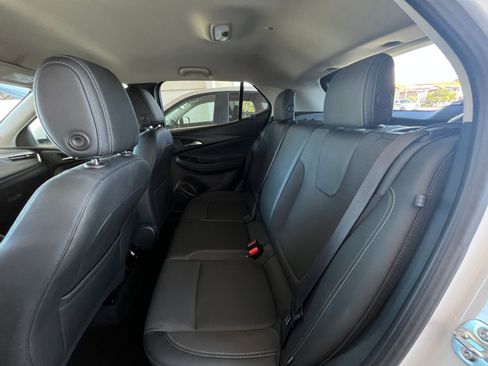 Used 2025 Buick Encore GX Preferred image 25