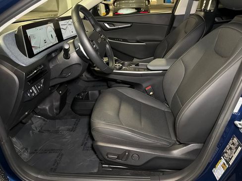Certified 2024 Kia EV6 Wind AWD/4WD image 22