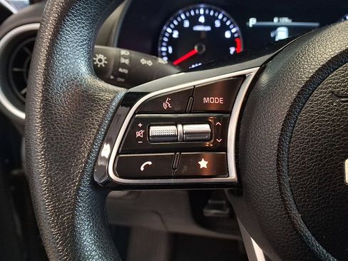 Used 2023 Kia Forte LXS w/ LXS Technology Package FWD image 19