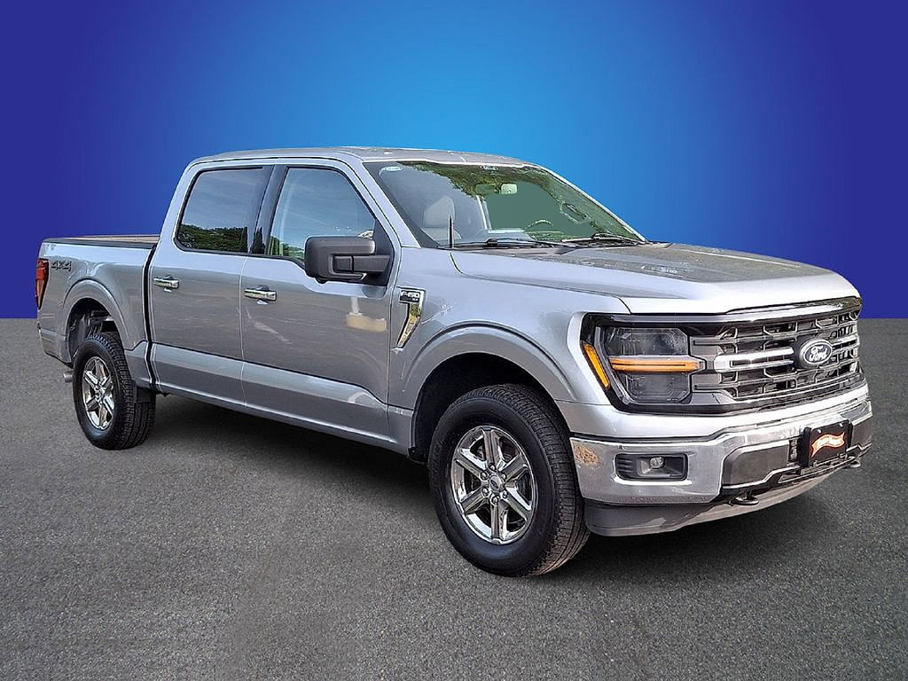 Used 2024 Ford F150 XLT AWD/4WD image 3