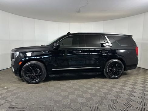 Used 2022 GMC Yukon SLT image 6