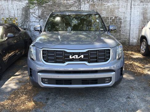 Used 2023 Kia Telluride SX Prestige image 2