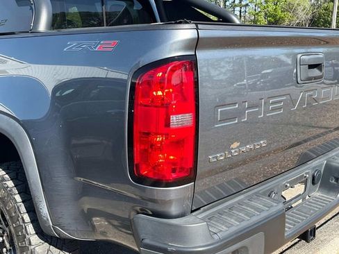 Used 2022 Chevrolet Colorado ZR2 w/ ZR2 Dusk Special Edition image 13