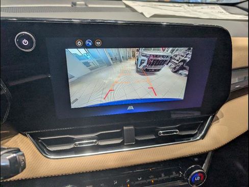 New 2026 Chevrolet Equinox ACTIV image 11