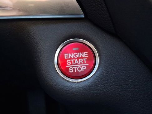 Used 2020 Acura MDX SH-AWD image 23