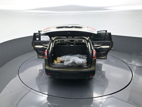 New 2025 Subaru Ascent Limited image 13