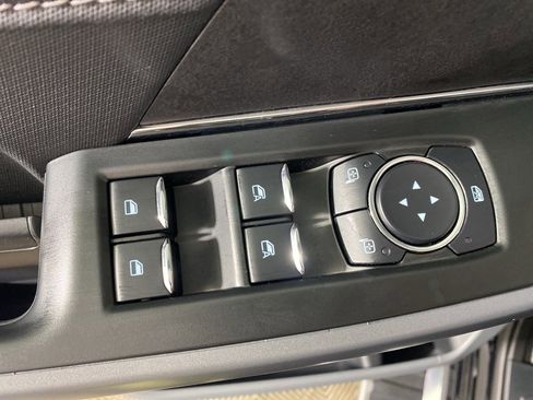 Used 2025 Ford F150 XLT w/ Equipment Group 302A MID image 12