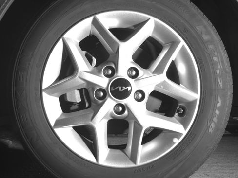 Used 2025 Kia Soul LX w/ LX Technology Package image 12