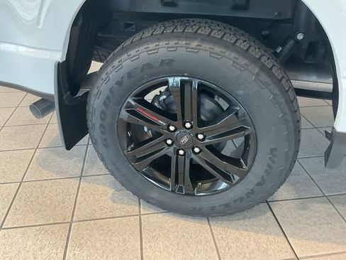 New 2025 Ford F150 XL w/ Equipment Group 103A High image 22