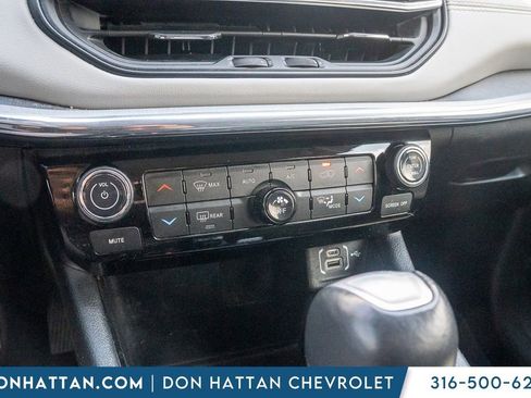 Used 2022 Jeep Compass Limited AWD/4WD image 9