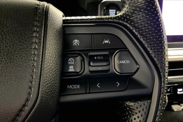 Certified 2025 Toyota Tacoma SR5 AWD/4WD image 20