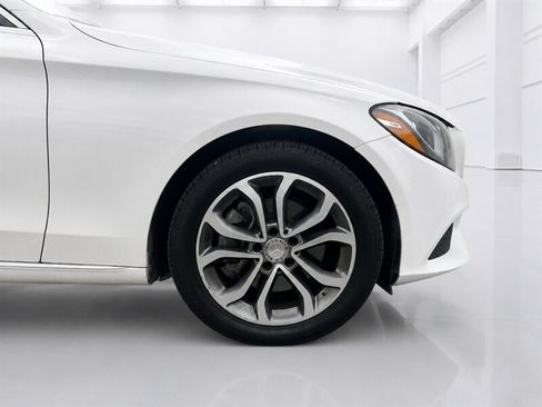 Used 2016 Mercedes-Benz C 300 4MATIC Sedan image 27