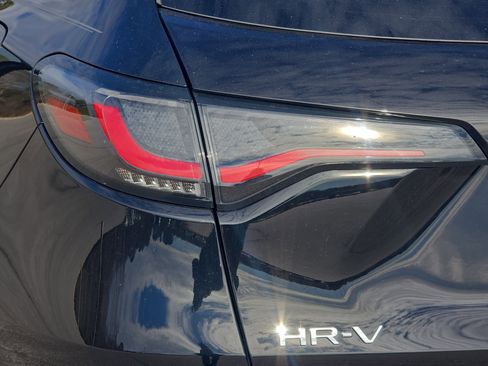 Certified 2023 Honda HR-V Sport image 29