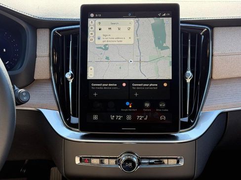 New 2026 Volvo XC90 B6 Plus w/ Protection Package Premier image 9