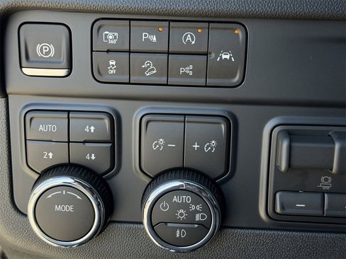 New 2026 Chevrolet Tahoe Premier image 20