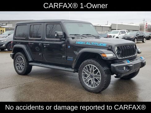 Used 2024 Jeep Wrangler High Altitude image 2