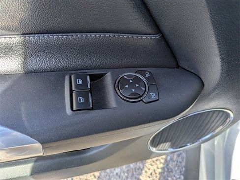 Used 2015 Ford Mustang GT Premium image 19