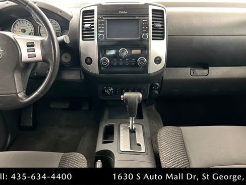 Used 2018 Nissan Frontier PRO-4X AWD/4WD image 13