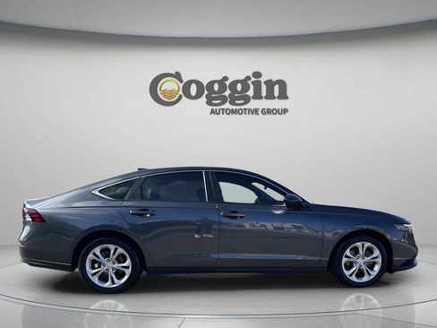 Certified 2023 Honda Accord LX image 6