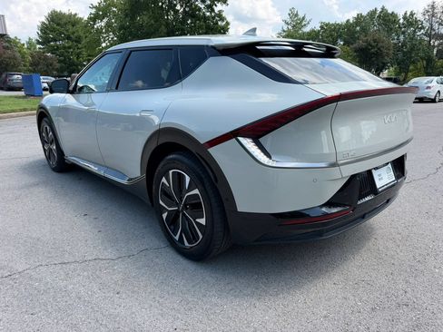 Used 2023 Kia EV6 Wind w/ Wind Technology Package AWD/4WD image 5