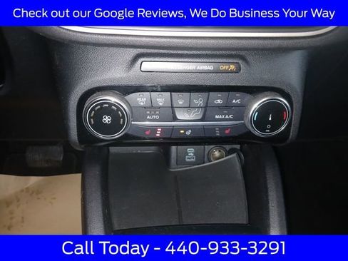 Certified 2022 Ford Escape SE w/ Cold Weather Package image 37