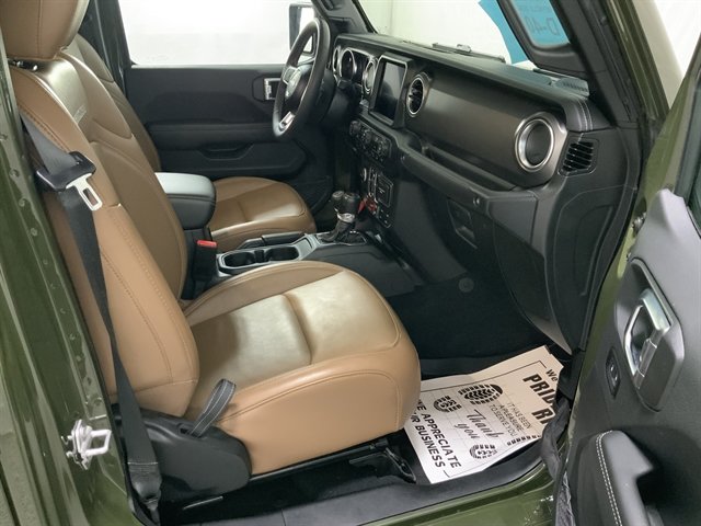 Used 2023 Jeep Gladiator Rubicon AWD/4WD image 29