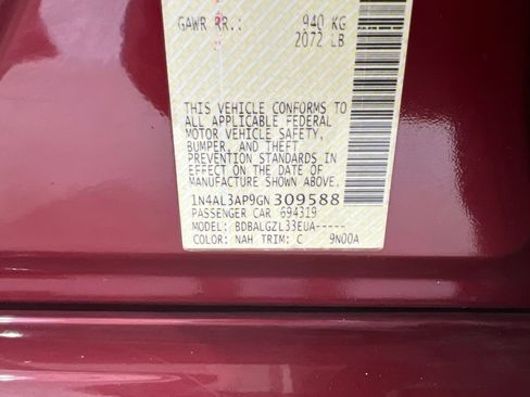 Used 2016 Nissan Altima 2.5 S w/ Power Driver Seat Package FWD image 30